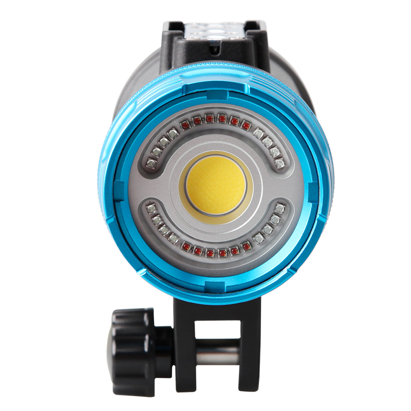 WEEFINE WF082 Smart Focus 5000 - Dive Flashlight 5000 Lumens Underwater reseña y precio